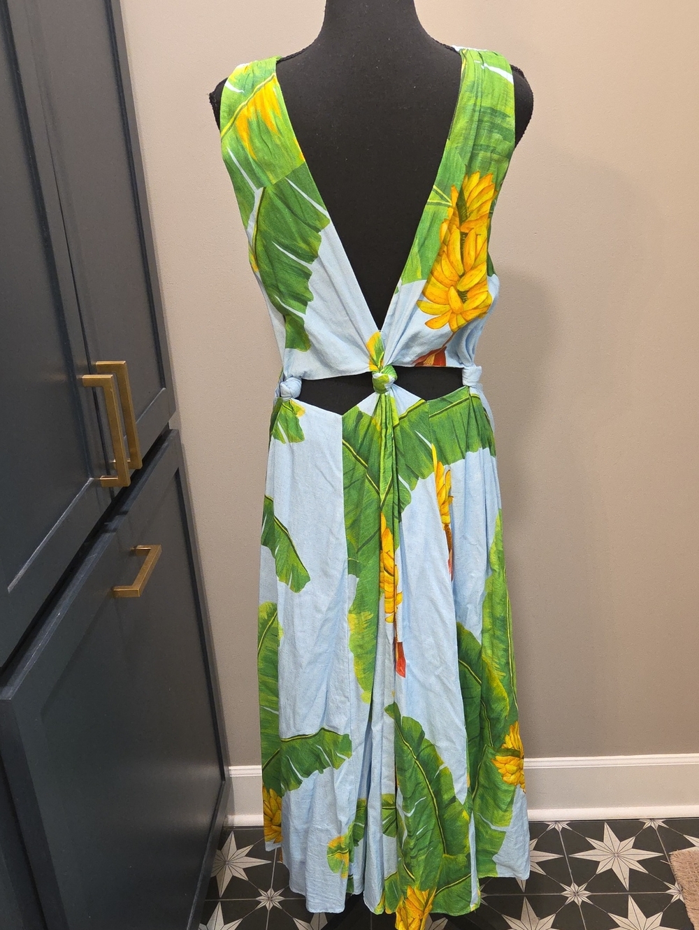 FARM Rio Banana Cut-Out Linen Blend V Neck Midi Dress Women's M - Picture 5 of 13